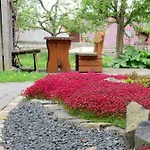 Apartment Qi Gong Haus